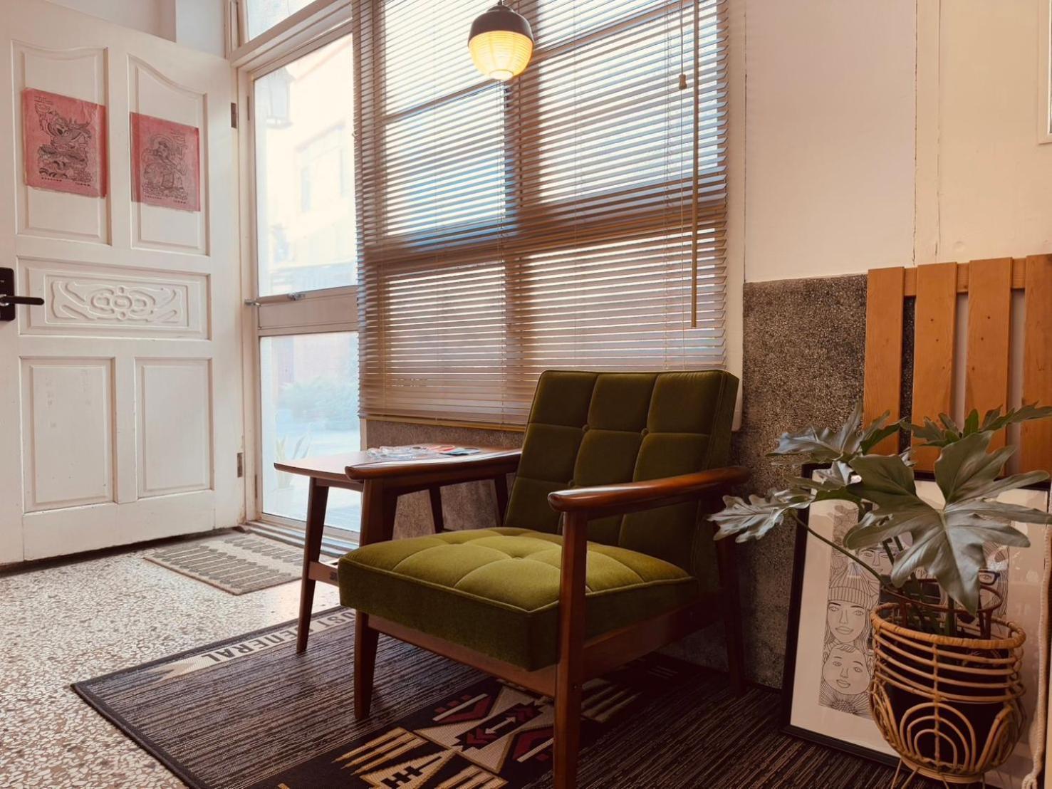 可以住canlive Tainan Exterior photo
